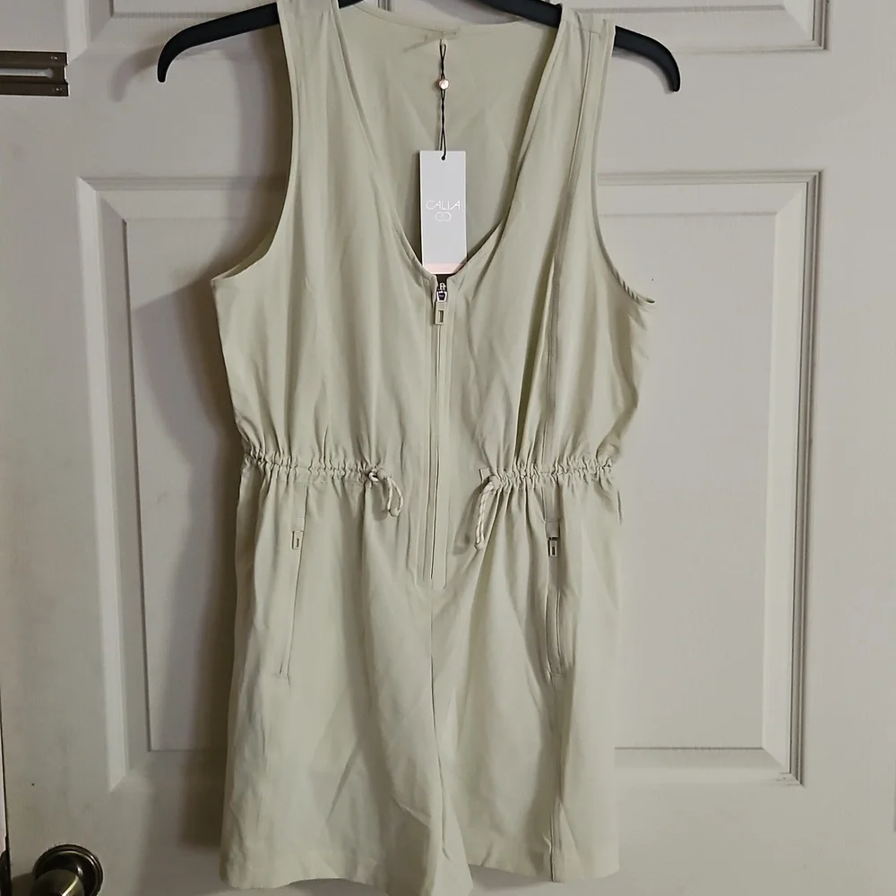 CALIA Women’s Hike Romper: SAGE DUNE: NEW WITH TAGS: SIZE M
